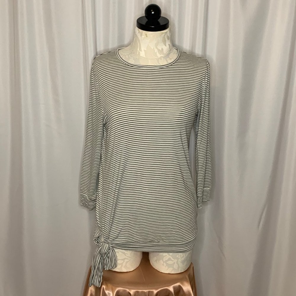 LA RELAXED XS Black Striped Round Neck Long Sleeve